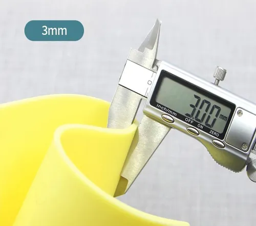 Piel Sintética Blanca 20x30 cm (Espesor 3 mm) - Imagen 2